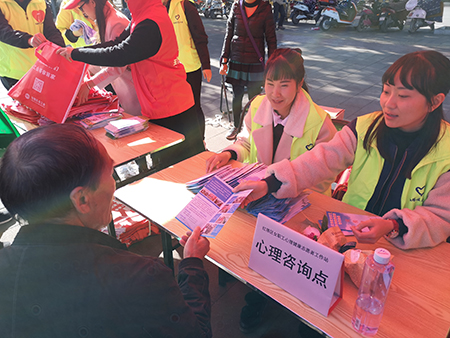 1551628440803052921.jpg L_1551544492769766912.jpg