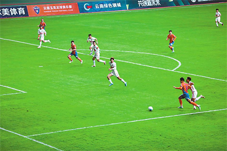 準備射門。.jpg 準備射門。.jpg