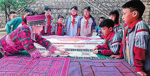 華寧.jpg 華寧.jpg