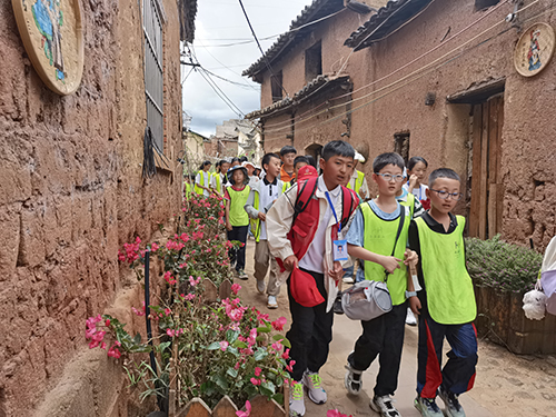 暑期研學熱.jpg 暑期研學熱.jpg