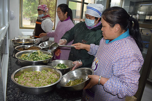 ——華寧縣積極推進(jìn)養(yǎng)老服務(wù)機構(gòu)“公建民營”改革.jpg ——華寧縣積極推進(jìn)養(yǎng)老服務(wù)機構(gòu)“公建民營”改革.jpg