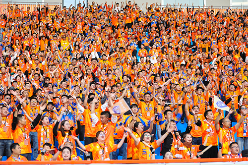 云南玉昆1∶1戰平浙江俱樂部綠城.jpg 云南玉昆1∶1戰平浙江俱樂部綠城.jpg