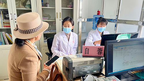 關愛女性健康系列活動開展.jpg 關愛女性健康系列活動開展.jpg