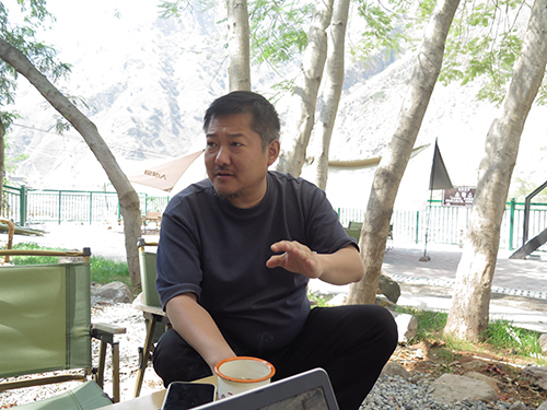 江風輕拂,咖啡與藝術一樣回味悠長1.jpg 江風輕拂,咖啡與藝術一樣回味悠長1.jpg
