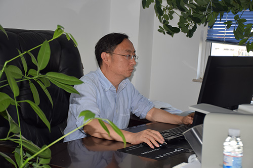 當好守護群眾健康的疾控衛士.jpg 當好守護群眾健康的疾控衛士.jpg