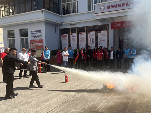 葫田社區(qū)開展安全生產(chǎn)月活動(dòng).jpg 葫田社區(qū)開展安全生產(chǎn)月活動(dòng).jpg