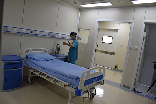 滇中州(市)首個標準百級層流移植病區即將在市人民醫院投用.jpg 滇中州(市)首個標準百級層流移植病區即將在市人民醫院投用.jpg