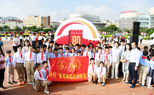 聲聲號(hào)角指引我們前進(jìn)！前進(jìn)！前進(jìn)！進(jìn)！5.jpg