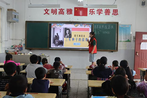 國歌唱響國境線1.jpg 國歌唱響國境線1.jpg