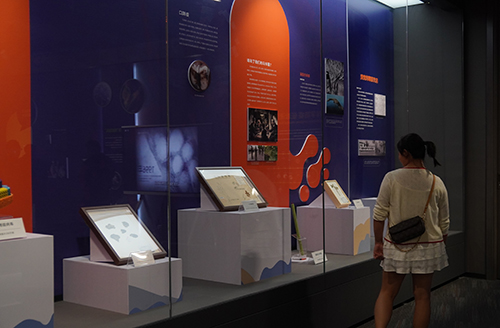 《微生·大觀—— — 我們與微生物的恩怨情仇》主題臨展開啟.jpg 《微生·大觀—— — 我們與微生物的恩怨情仇》主題臨展開啟.jpg