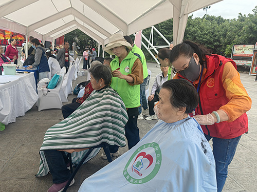 玉溪市老年志愿服務活動啟動.jpg 玉溪市老年志愿服務活動啟動.jpg