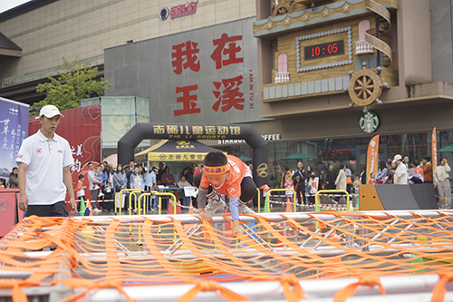 體育賽事進商圈 激發(fā)城市新活力.jpg 體育賽事進商圈 激發(fā)城市新活力.jpg