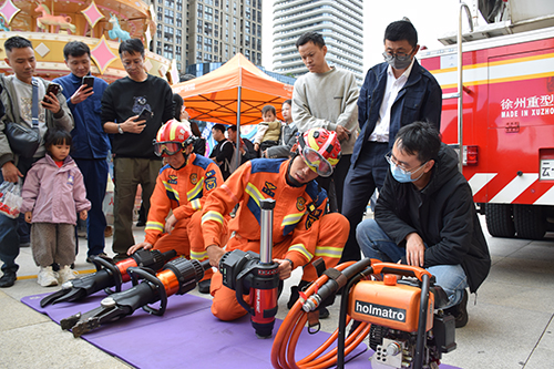 紅塔區“119”消防宣傳月系列活動啟動.jpg 紅塔區“119”消防宣傳月系列活動啟動.jpg