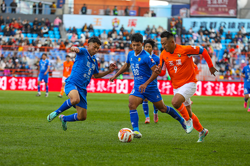 玉溪隊(duì)2∶1戰(zhàn)勝紅河隊(duì).jpg 玉溪隊(duì)2∶1戰(zhàn)勝紅河隊(duì).jpg