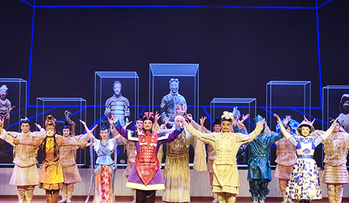 千年文物“復活” 傳統文化潤心.jpg