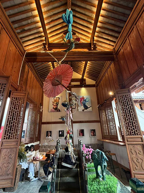 高臺公益展亮相.jpg 高臺公益展亮相.jpg