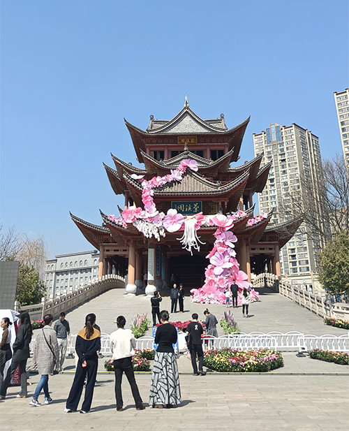 文明打卡 定格美好.jpg