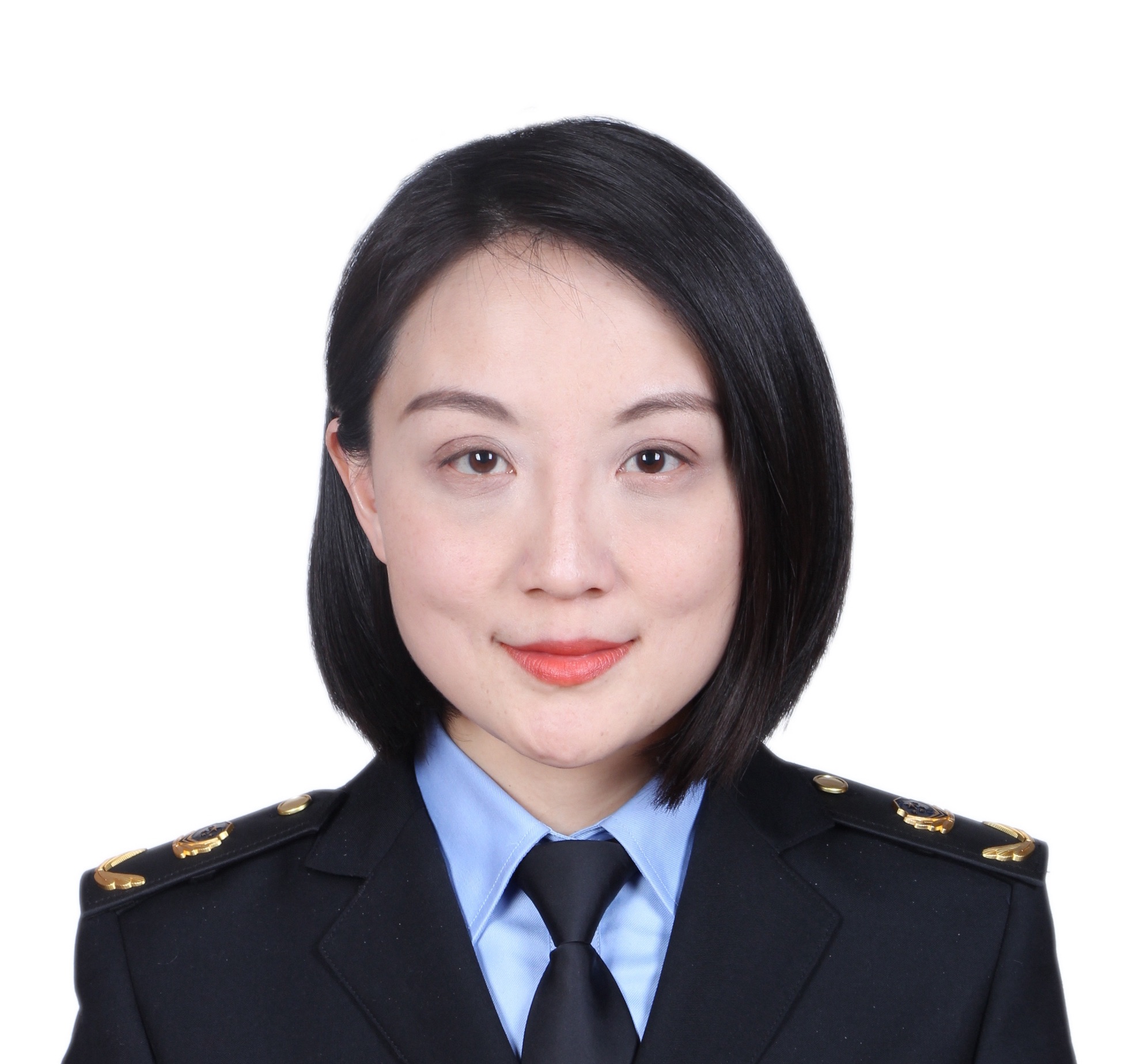 曾倩.jpg 曾倩.jpg